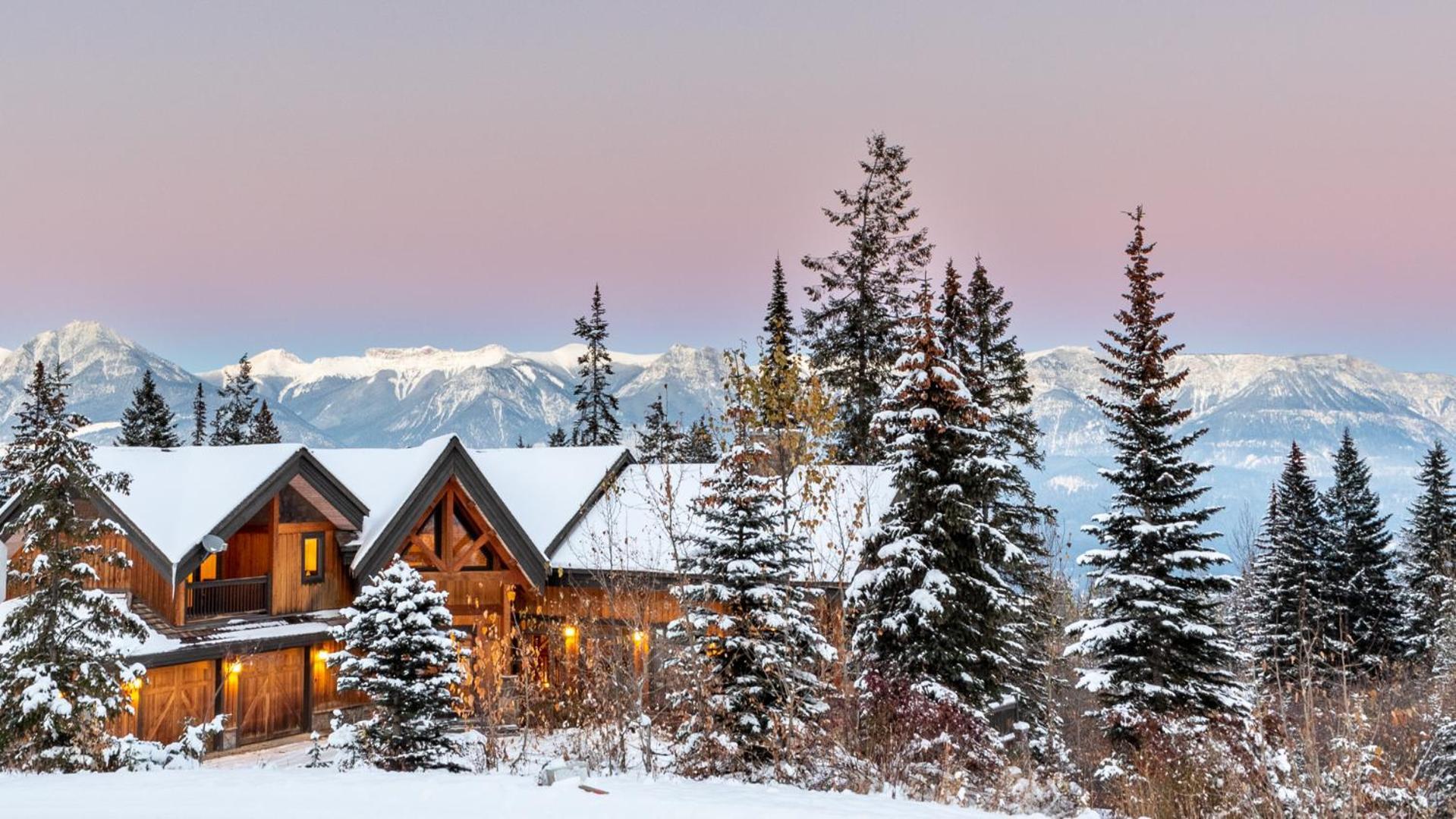 Lush Mountain Accommodations Golden Exteriör bild